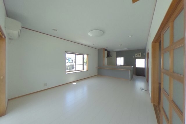 物件内観写真4　(2022年5月撮影)