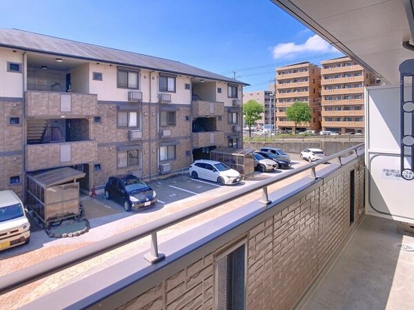 バルコニー(2025年8月撮影)