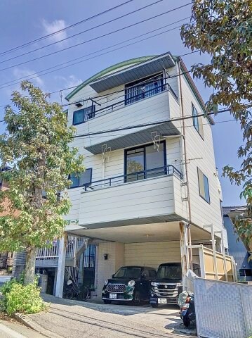 物件外観写真1　(2024年9月撮影)