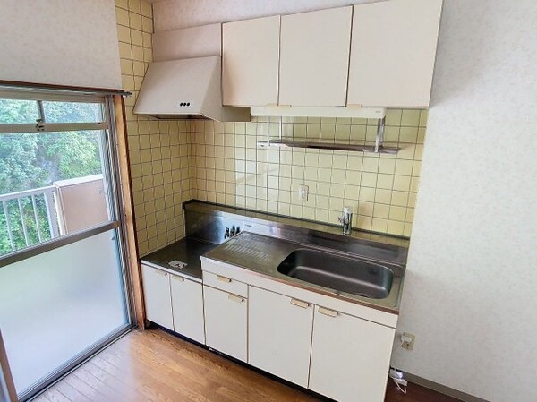キッチン(2024年6月撮影※現況を優先致します。)