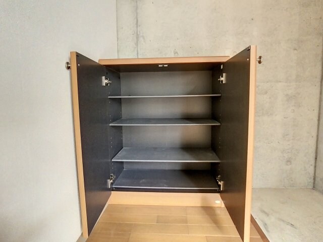 物件内観写真10　(現況が相違する場合は現況を優先致します。)