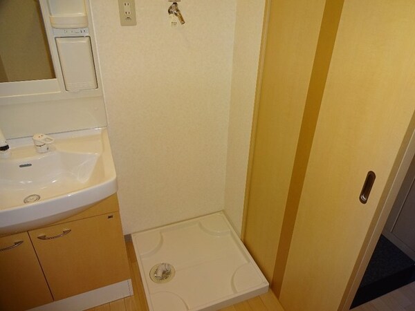 建物設備(洗濯機置場)