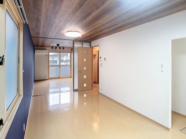 物件内観写真2　(2025年6月撮影※現況を優先致します。)