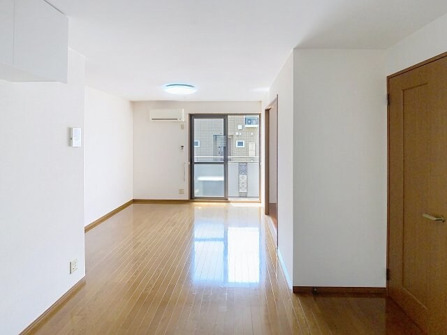 物件内観写真2　(2025年8月撮影)