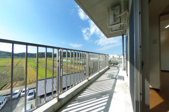 物件内観写真17　(現況が相違する場合は現況を優先致します。)