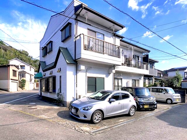 物件外観写真1　(2025年10月撮影)