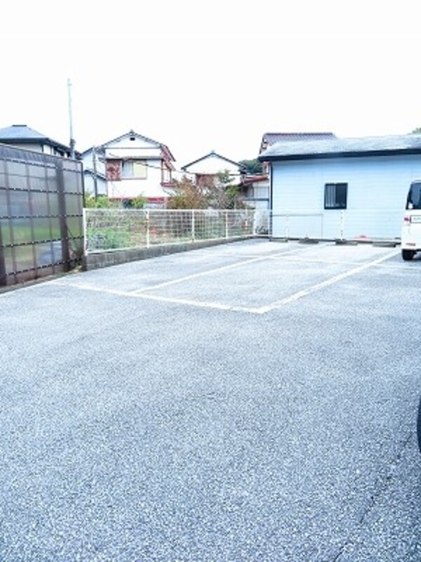 駐車場(駐車場)