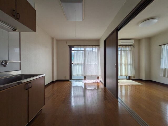 物件内観写真4　(2025年9月撮影※現況を優先します。)