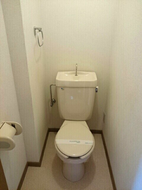 物件内観写真6　(トイレ)