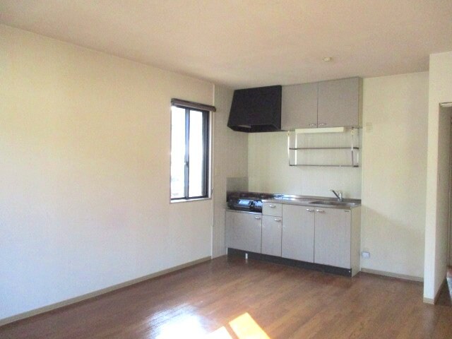 物件内観写真3　(2020年6月撮影)