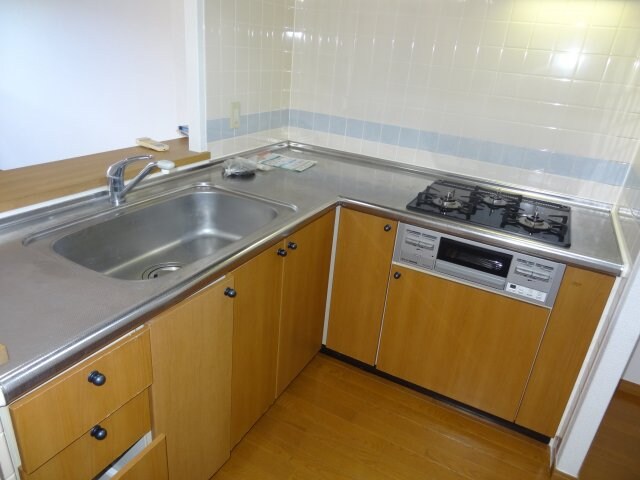 物件内観写真4　(2018年10月撮影)