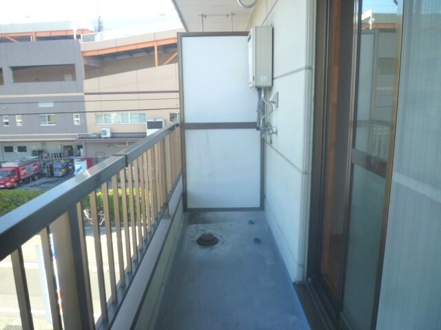 物件内観写真10　(現況を優先します。（撮影時期：2017年2月）)