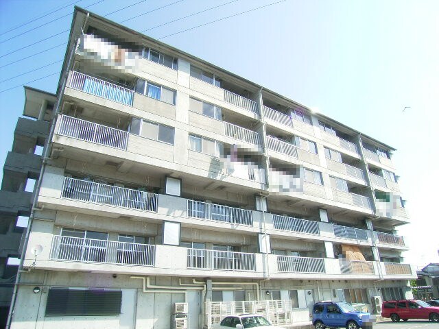 物件外観写真1　(2005年4月撮影)