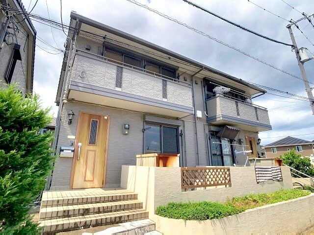 物件外観写真1　(2025年7月撮影)