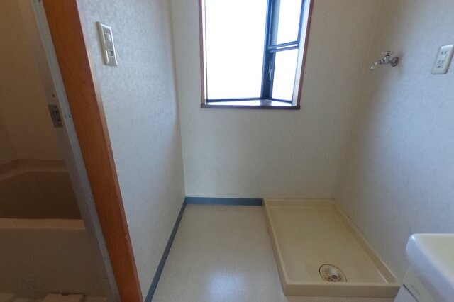 物件内観写真11　(2019年12月撮影)