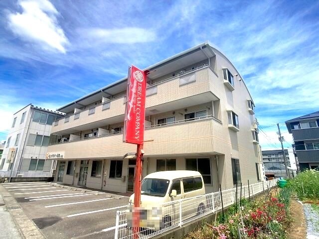 カトゥル セゾン札場の物件外観写真