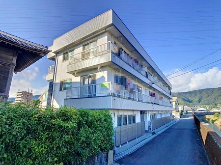 FUJIハイツ外観写真