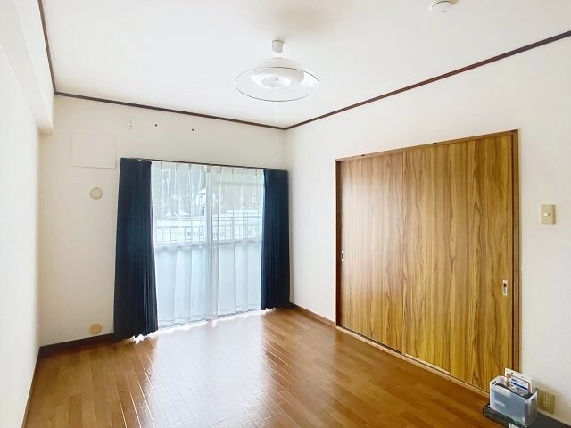 物件内観写真2　(2025年10月撮影)