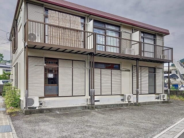 物件外観写真1　(2025年5月撮影)