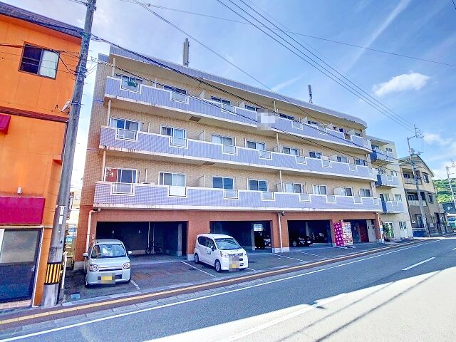 物件外観写真1　(2024年6月撮影)