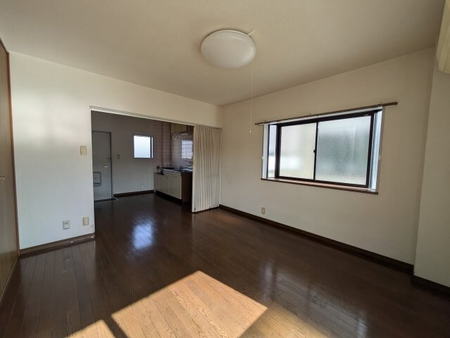 物件内観写真2　(2025年2月撮影)