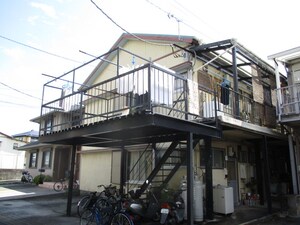 谷岡ハイツ外観写真