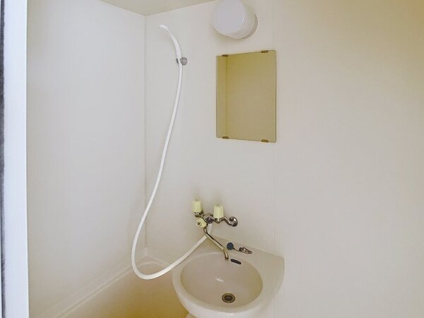 浴室(2025年10月撮影※現況を優先します。)