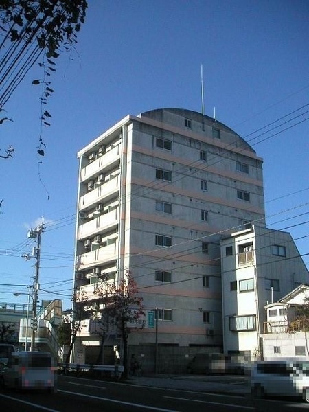 リヴィエラ二葉町外観写真