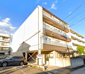 前田マンション外観写真