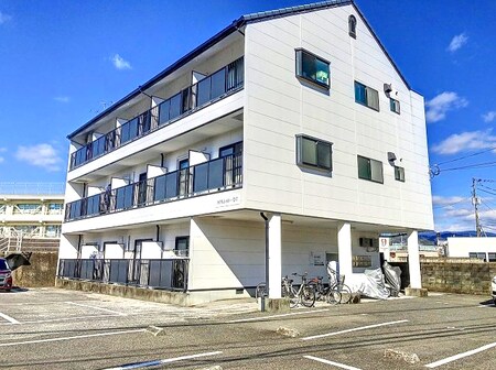 カナルシャトーＤ７外観写真
