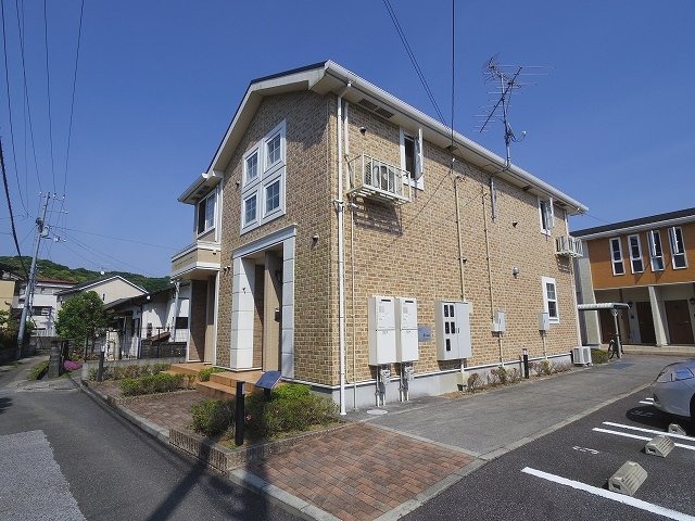 プレミール　ヴィラ　Ａ