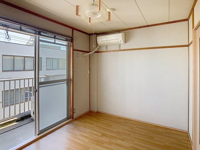 物件内観写真2　(2025年7月撮影)