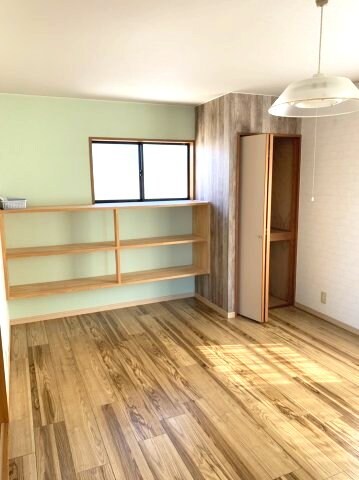 物件内観写真8　(2022年7月撮影)