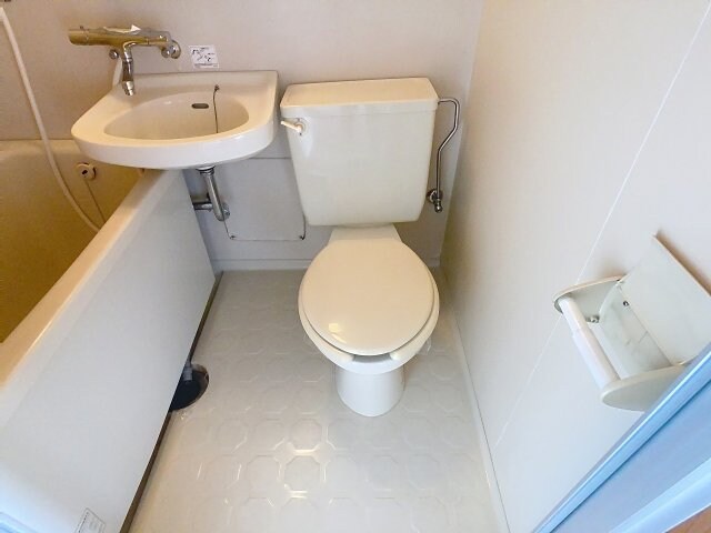 物件内観写真5　(2025年10月撮影)