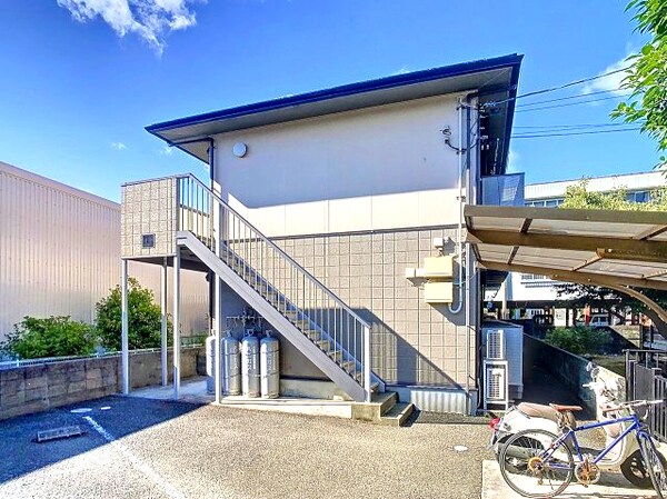 外観(2025年8月撮影)