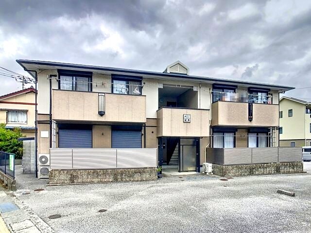 物件外観写真1　(2025年4月撮影)