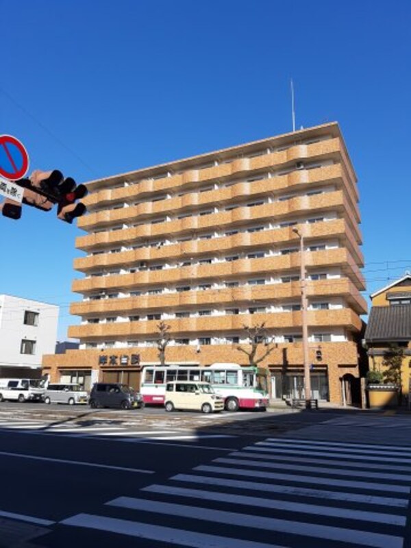 外観(現況が相違する場合は現況を優先致します。)
