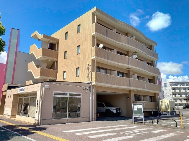 物件外観写真1　(2021年1月撮影)