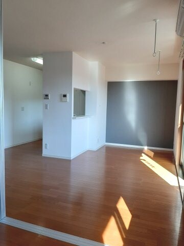 物件内観写真8　(2021年10月撮影)