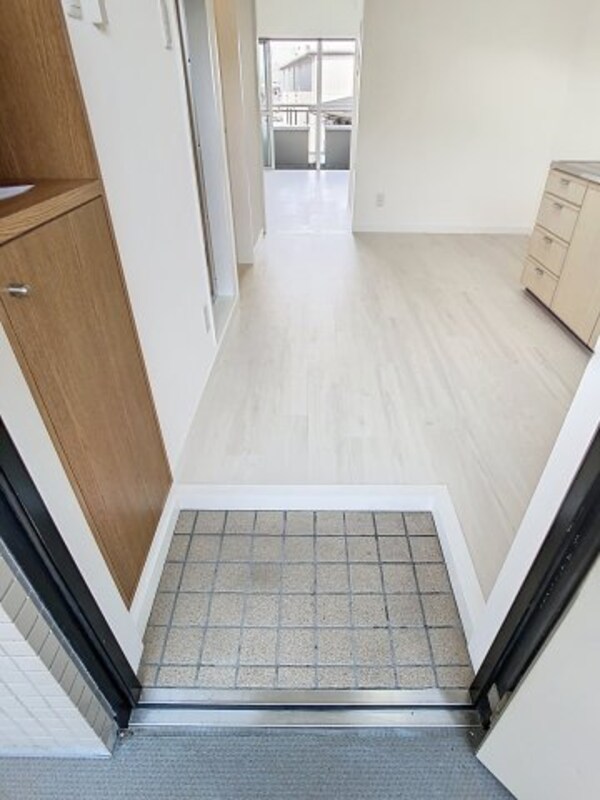 玄関(2025年8月撮影)