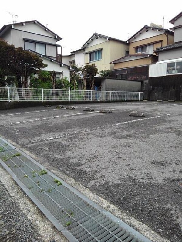 駐車場(駐車場)