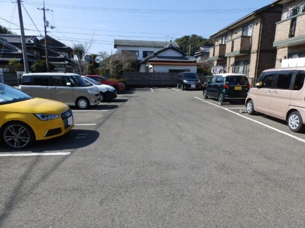 駐車場(駐車場)