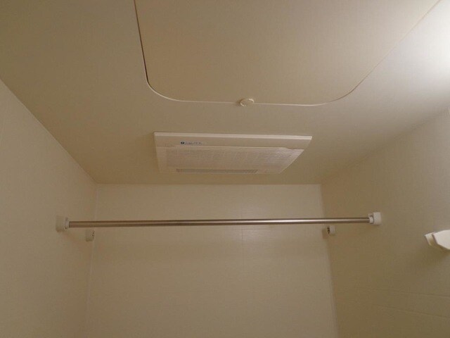 物件内観写真11　(浴室乾燥機)