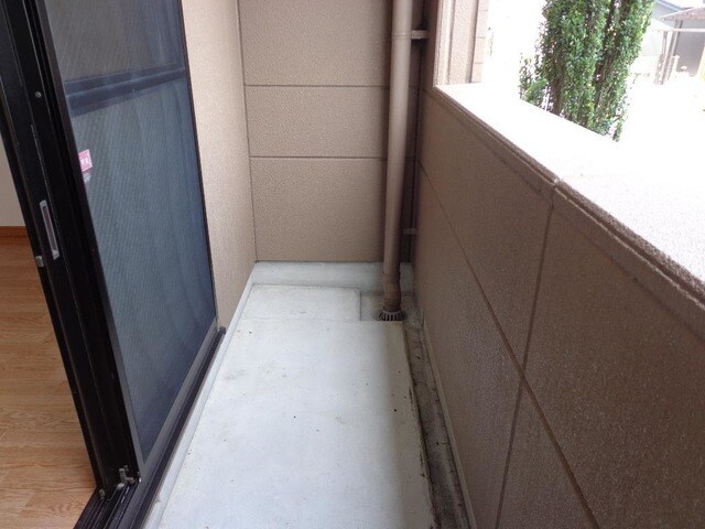 物件内観写真12　(ベランダ)