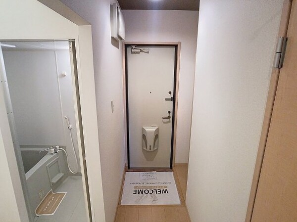 玄関(2025年6月撮影)