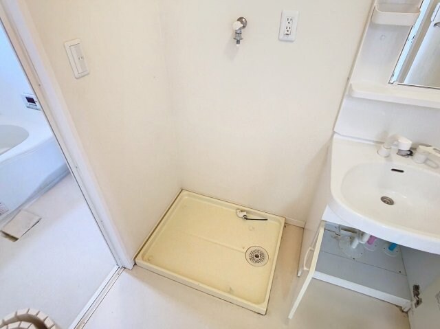 物件内観写真11　(現況を優先します。（撮影時期：2024年4月）)