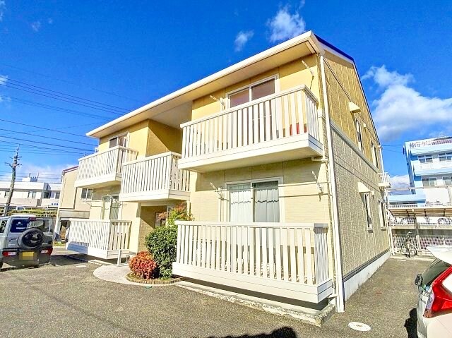 物件外観写真1　(2024年12月撮影)