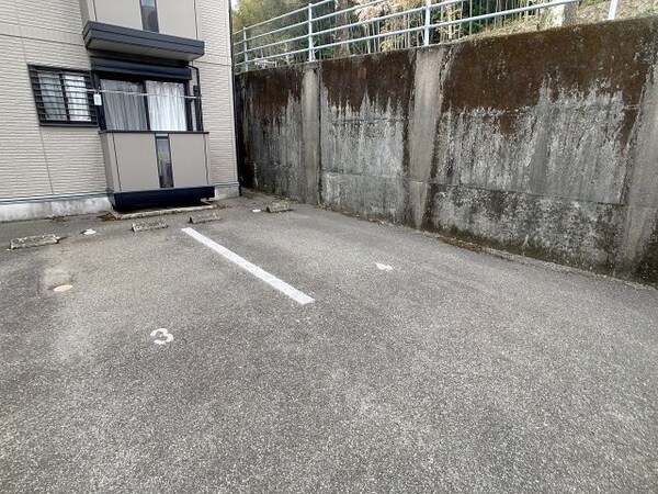 駐車場(2025年4月撮影)