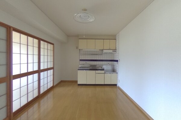 居室(2020年4月撮影※現況を優先します。)