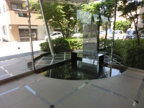 物件外観写真3　(ロビー：-     （2023年6月撮影）)